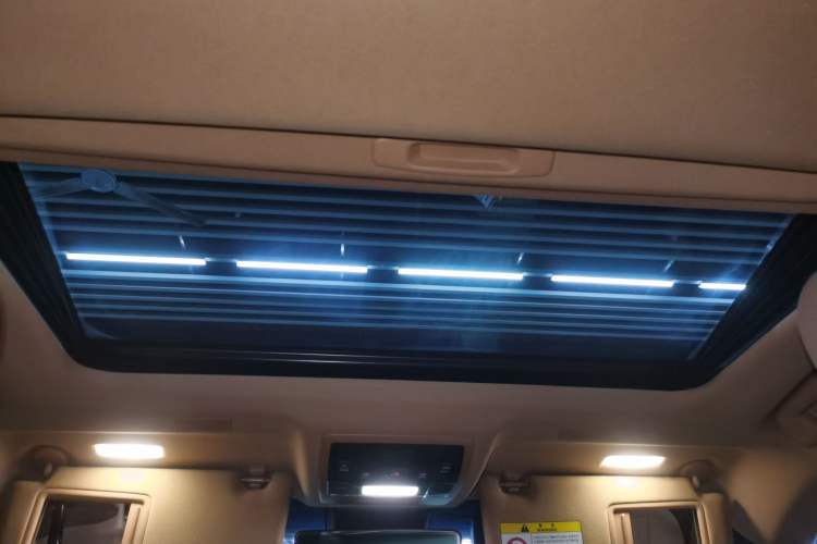 Used Lexus ES 2022 200 Excellence Edition Headliner