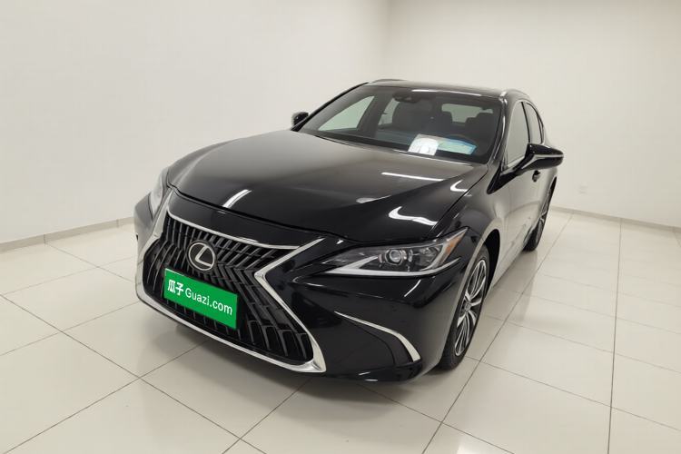 Used Lexus ES 2022 200 Excellence Edition Guazi used car, China used car export, Used car for sale, Used Lexus cars, Cheapest cars for sale