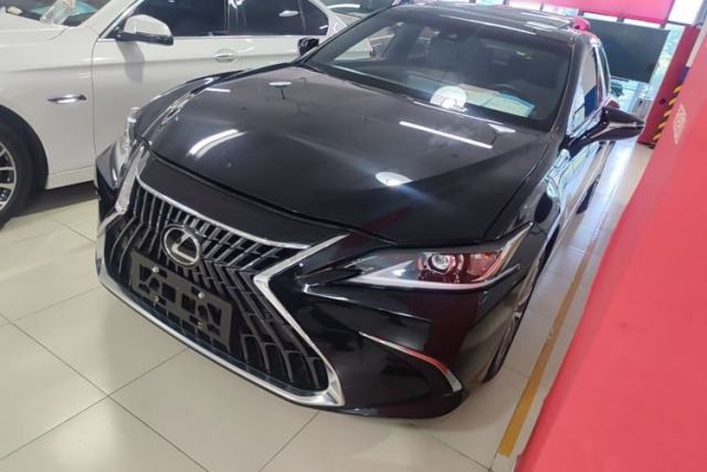 Used Lexus ES 2022 200 Excellence Edition