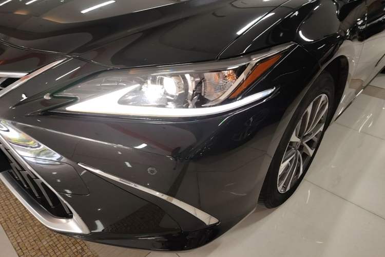 Used Lexus ES 2022 200 Excellence Edition Left Front Headlight