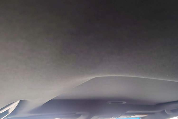 Used Lexus ES 2022 300h Excellence Edition Left Front Seat