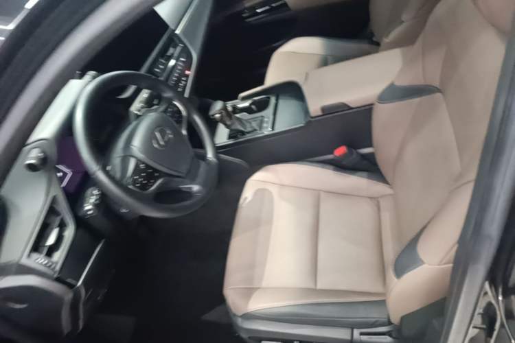 Used Lexus ES 2022 200 Excellence Edition Left Front Seat