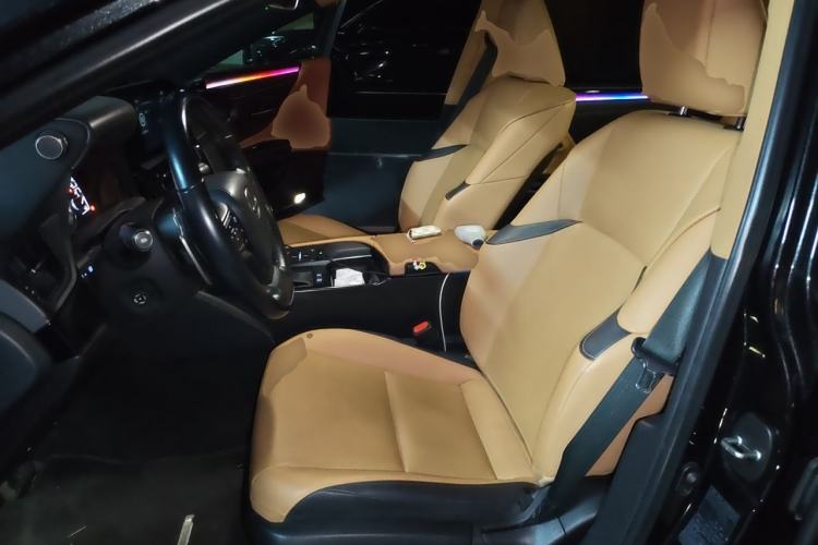 Used Lexus ES 2022 200 Excellence Edition Left Front Seat