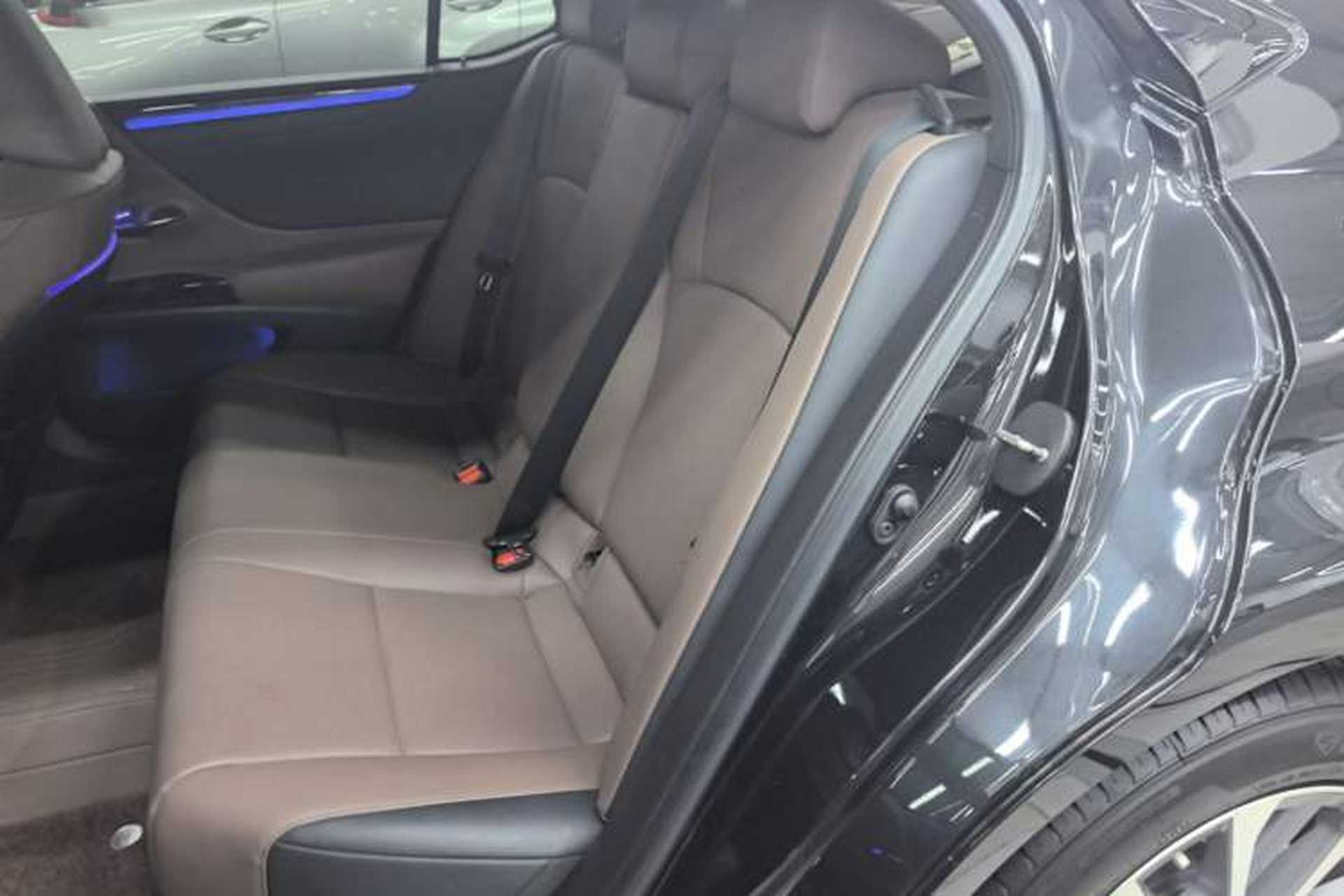 Used Lexus ES 2022 200 Excellence Edition Left Rear Seat