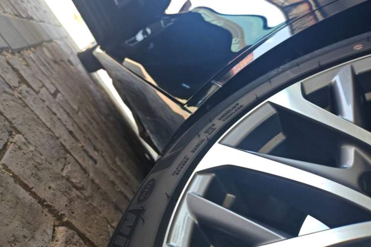 Used Lexus ES 2022 200 Excellence Edition Left Side Sill