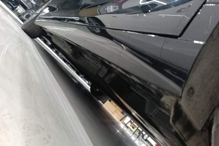 Used Lexus ES 2022 200 Excellence Edition Left Side Sill