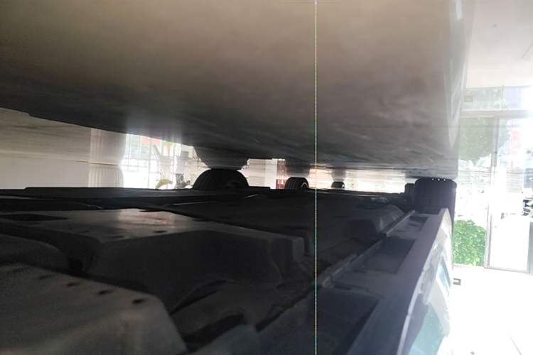 Used Lexus ES 2022 300h Excellence Edition Left Side Sill