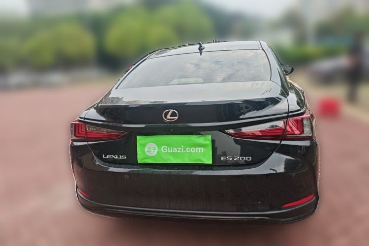 Used Lexus ES 2022 200 Excellence Edition Rear