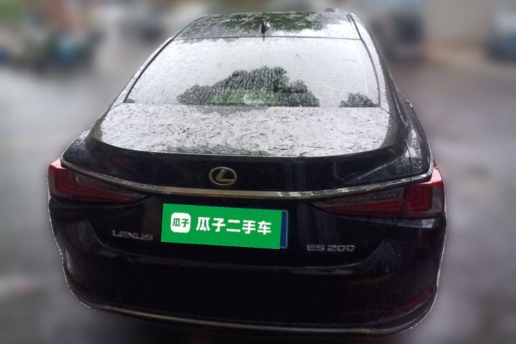 Used Lexus ES 2022 200 Excellence Edition Rear