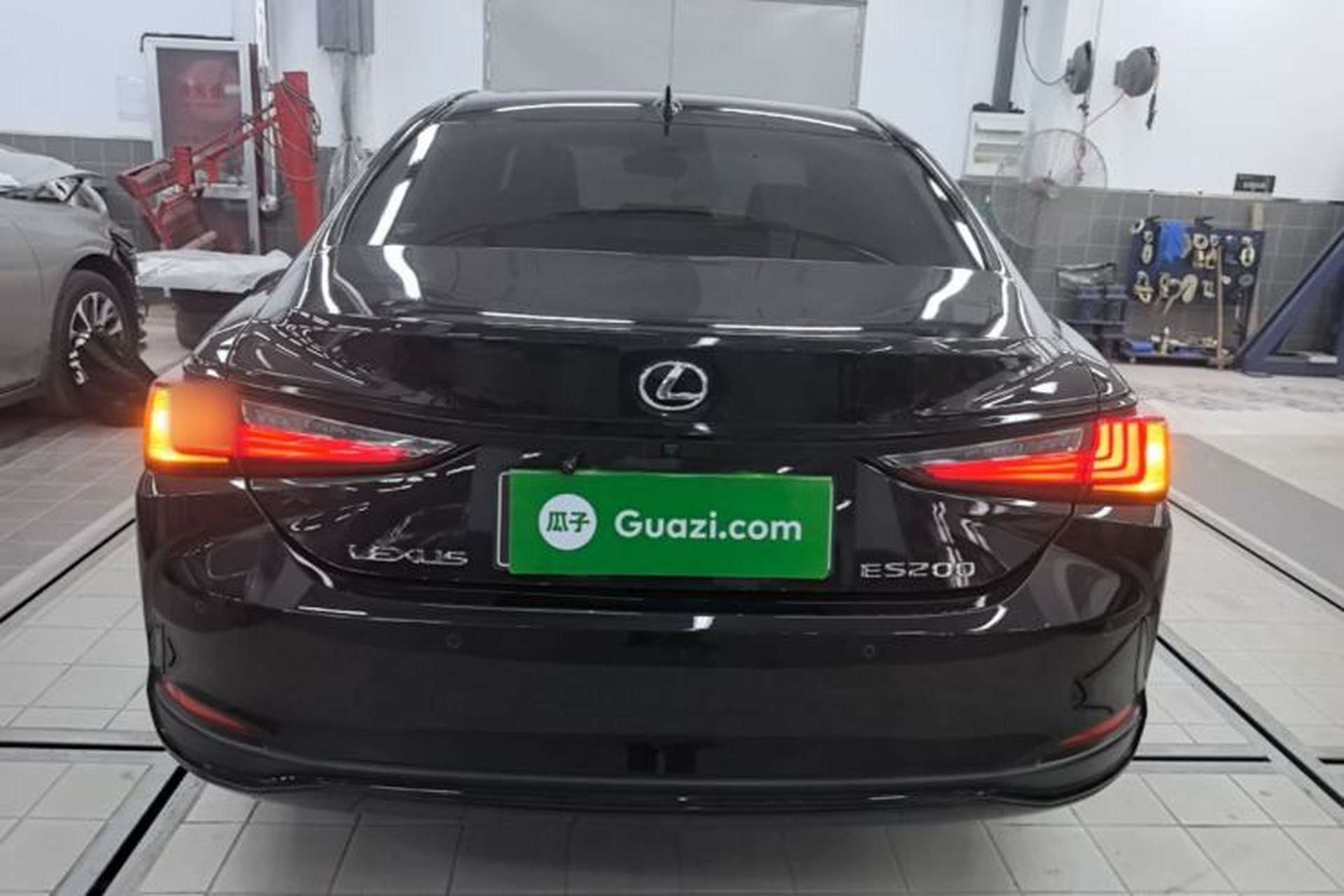 Used Lexus ES 2022 200 Excellence Edition Rear