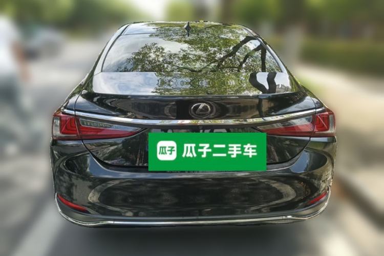 Used Lexus ES 2022 200 Excellence Edition Rear