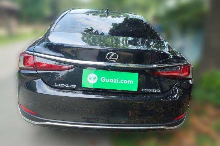 Used Lexus ES 2022 200 Excellence Edition Rear