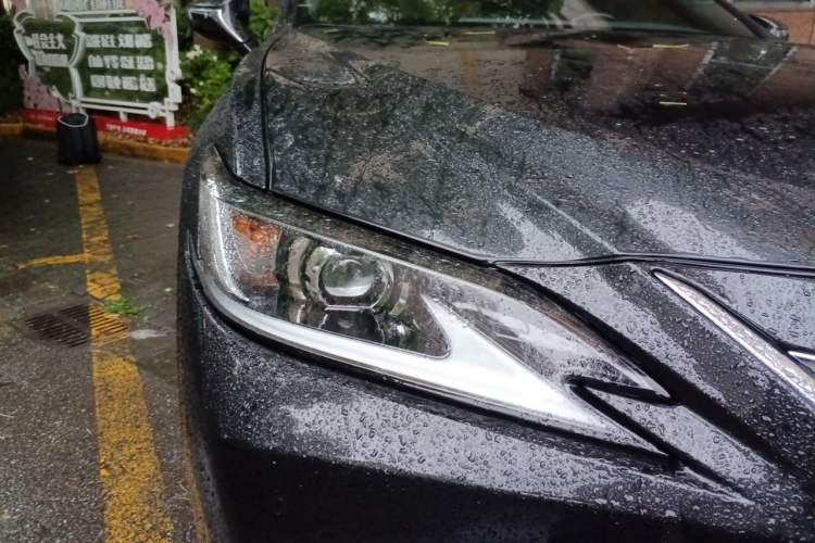 Used Lexus ES 2022 200 Excellence Edition Right Front Headlight