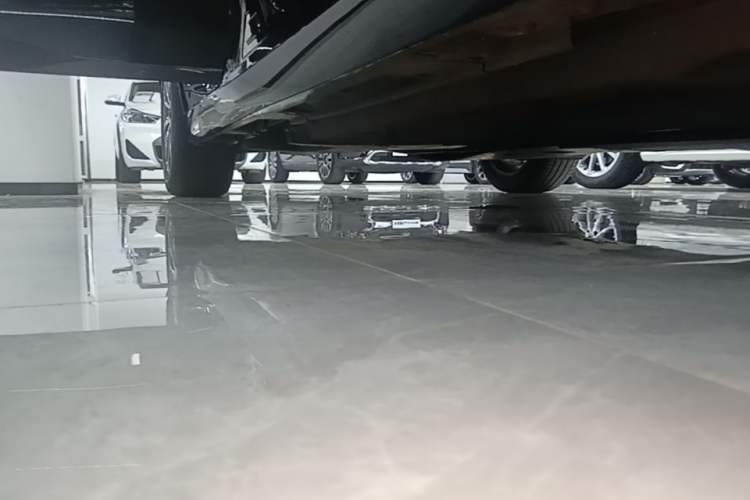 Used Lexus ES 2022 200 Excellence Edition Right Side Sill