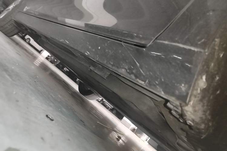 Used Lexus ES 2022 200 Excellence Edition Right Side Sill