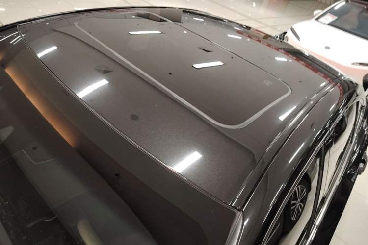 Used Lexus ES 2022 200 Excellence Edition Roof