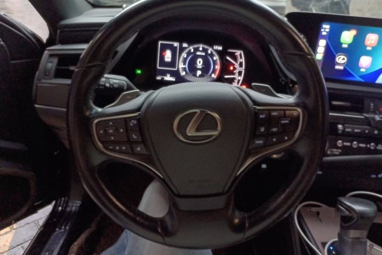 Used Lexus ES 2022 200 Excellence Edition Steering Wheel