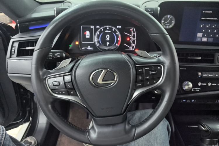 Used Lexus ES 2022 200 Excellence Edition Steering Wheel