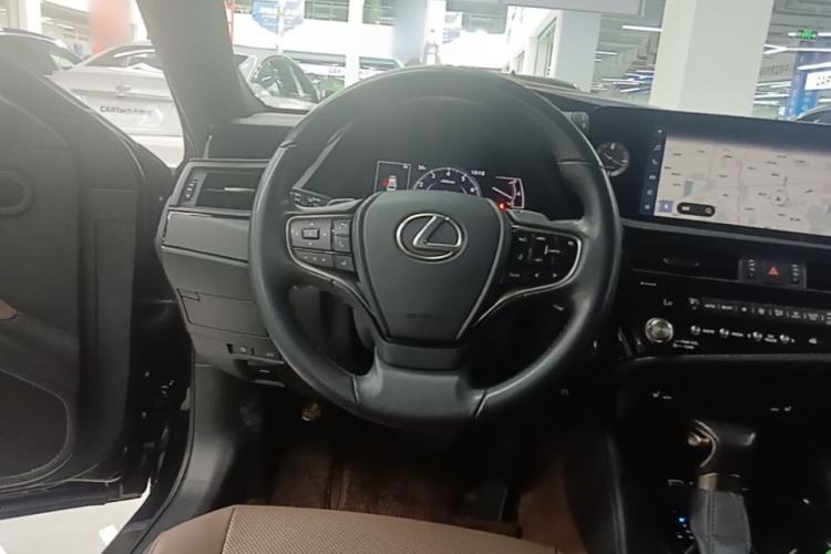 Used Lexus ES 2022 200 Excellence Edition Steering Wheel