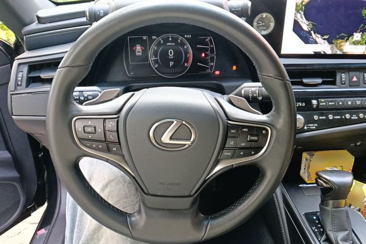 Used Lexus ES 2022 200 Excellence Edition Steering Wheel