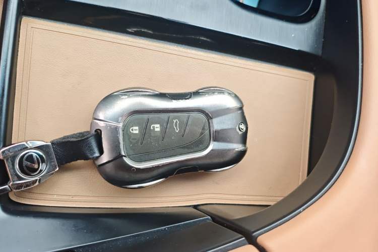 Used Lexus ES 2022 200 Excellence Edition Vehicle Key