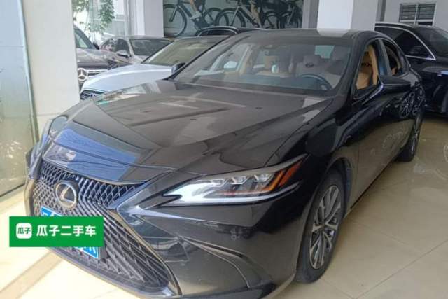Used Lexus ES 2022 200 Excellence Edition