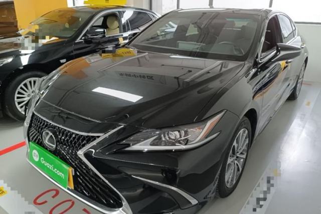 Used Lexus ES 2022 200 Excellence Edition