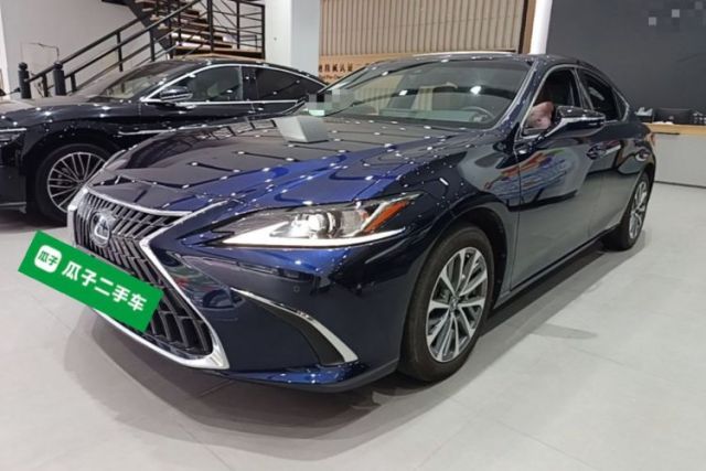 Used Lexus ES 2022 200 Excellence Edition