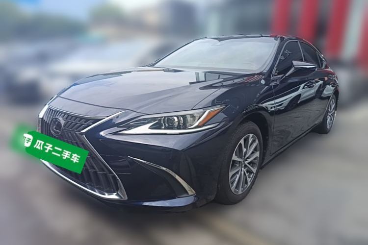 Used Lexus ES 2022 200 Excellence Edition Guazi used car, China used car export, Used car for sale, Used Lexus cars, Cheapest cars for sale