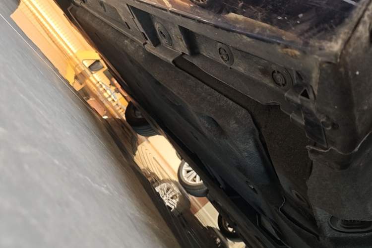 Used Lexus ES 2022 200 Excellence Edition Chassis Front Right