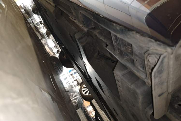 Used Lexus ES 2022 200 Excellence Edition Chassis Rear Left