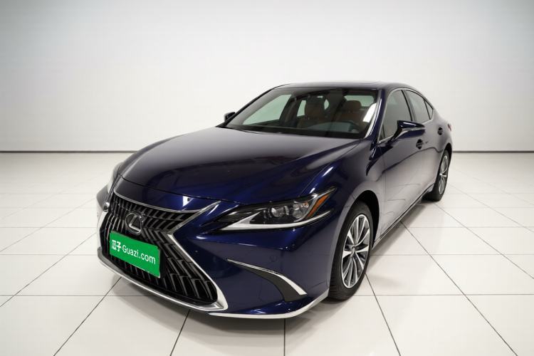 Używany Lexus ES 2022 200 Excellence Edition Guazi used car, China used car export, Used car for sale, Used cars, Cheapest cars for sale