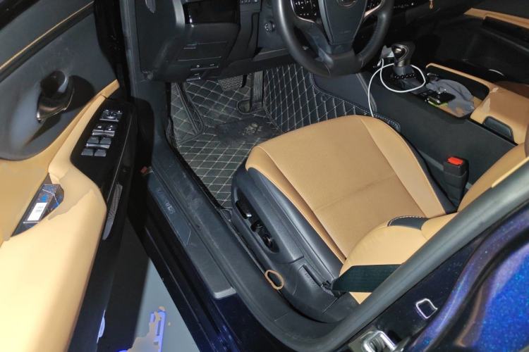 Used Lexus ES 2022 200 Excellence Edition Driver Seat