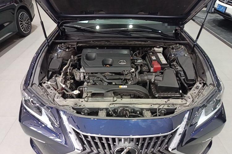 Used Lexus ES 2022 200 Excellence Edition Engine Bay