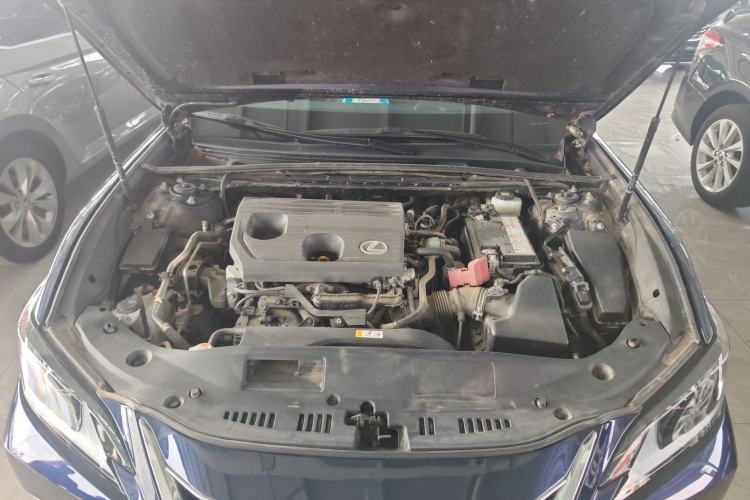 Used Lexus ES 2022 200 Excellence Edition Engine Bay