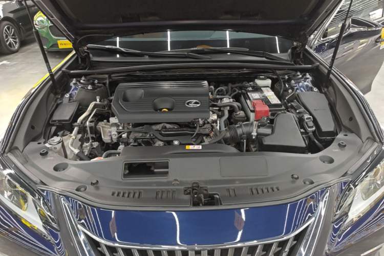 Used Lexus ES 2022 200 Excellence Edition Engine Bay