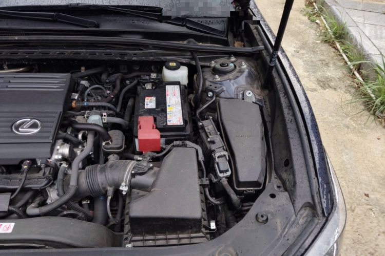 Used Lexus ES 2022 200 Excellence Edition Engine Bay Left