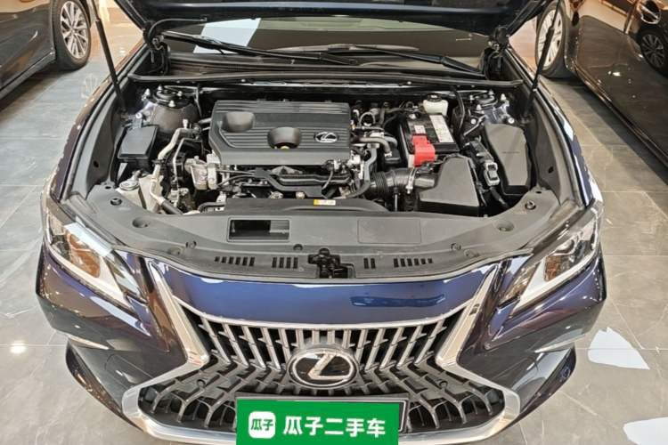 Used Lexus ES 2022 200 Excellence Edition Engine Bay