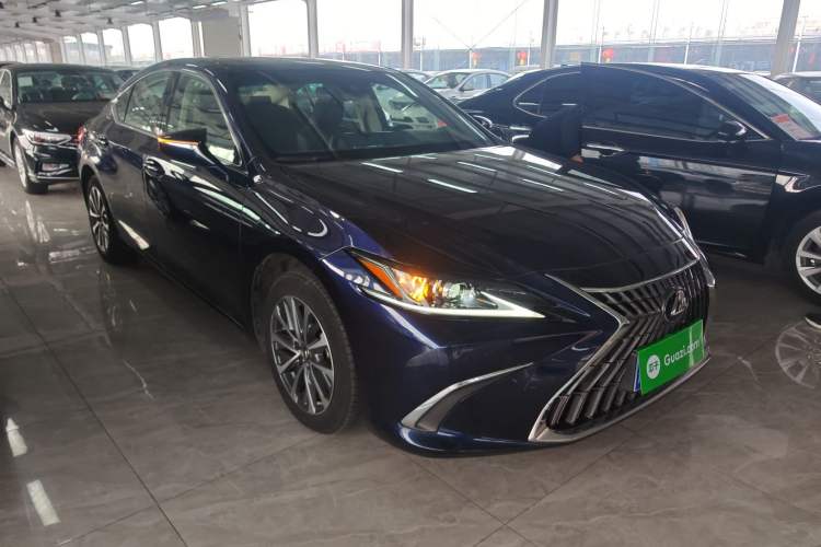 Used Lexus ES 2022 200 Excellence Edition Exterior 1