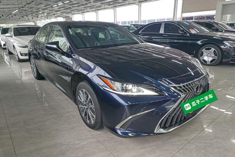 Used Lexus ES 2022 200 Excellence Edition Exterior 1