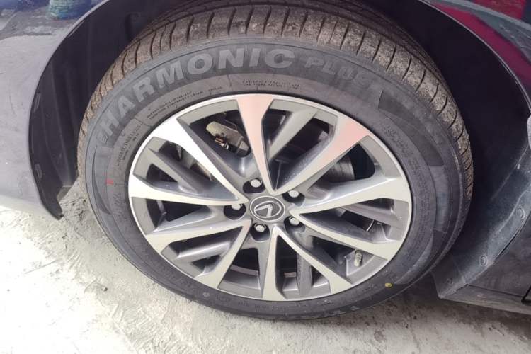 Used Lexus ES 2022 200 Excellence Edition Exterior 2