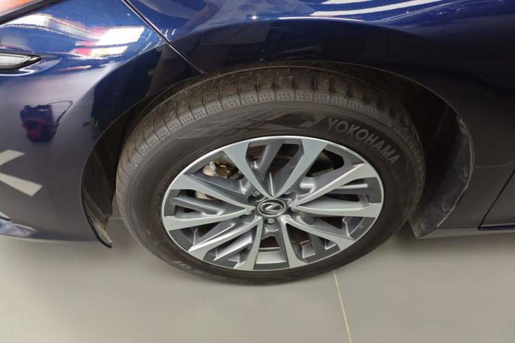 Used Lexus ES 2022 200 Excellence Edition Exterior 4