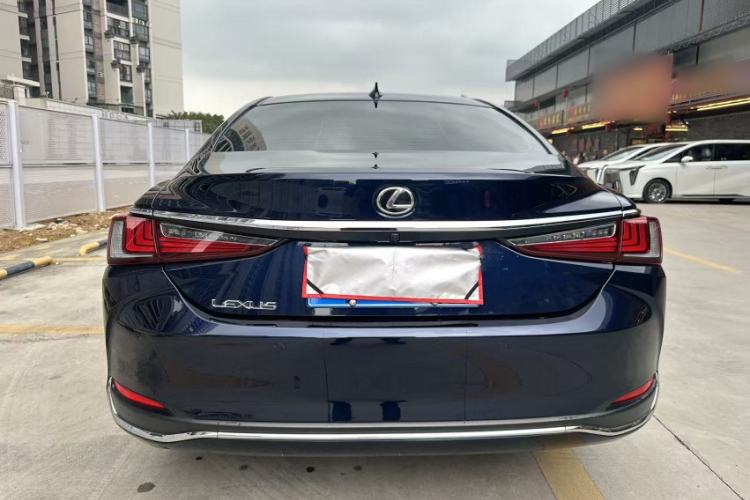 Used Lexus ES 2022 200 Excellence Edition Exterior 4