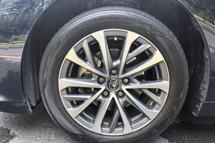 Used Lexus ES 2022 200 Excellence Edition Exterior 6
