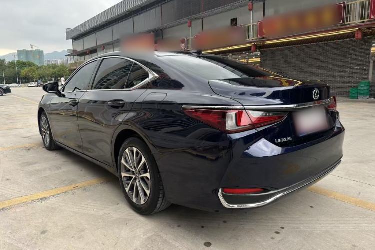 Used Lexus ES 2022 200 Excellence Edition Exterior 6