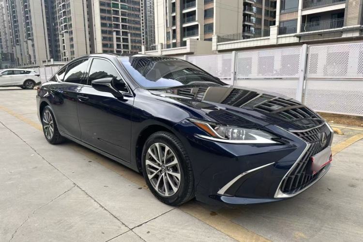 Used Lexus ES 2022 200 Excellence Edition Exterior 9