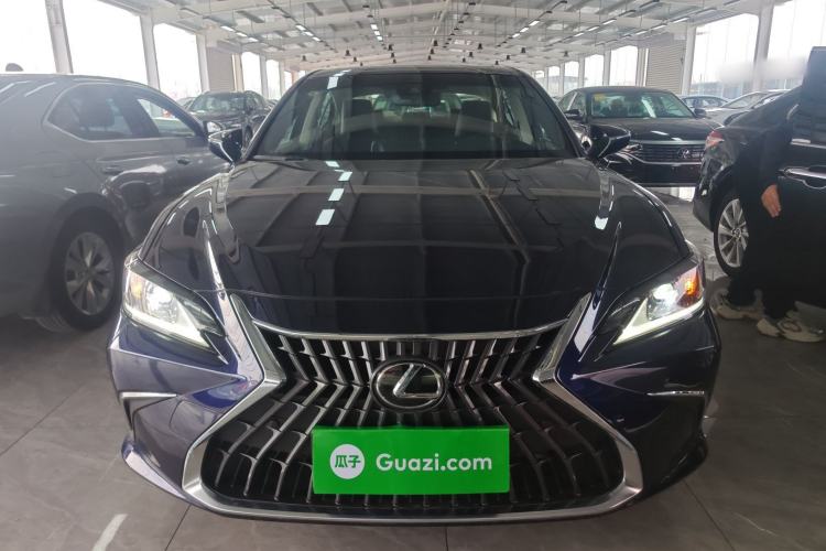 Used Lexus ES 2022 200 Excellence Edition Front