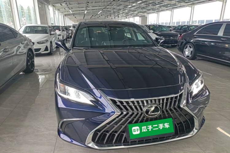 Used Lexus ES 2022 200 Excellence Edition Front