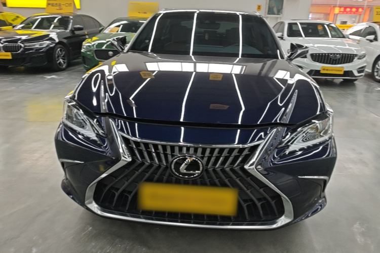 Used Lexus ES 2022 200 Excellence Edition Front