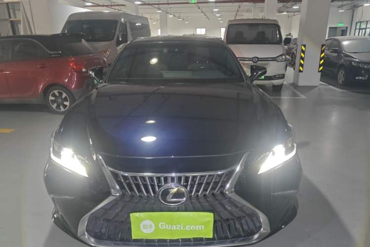 Used Lexus ES 2022 200 Excellence Edition Front
